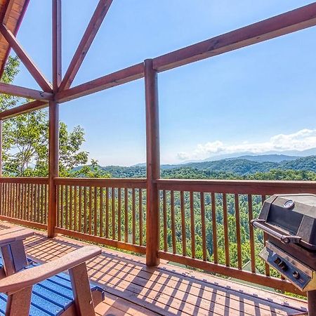 A Higher Calling, 1089 Of Free Area Attraction Tickets For Each Paid Day, Dollywood And More! Pigeon Forge Bagian luar foto