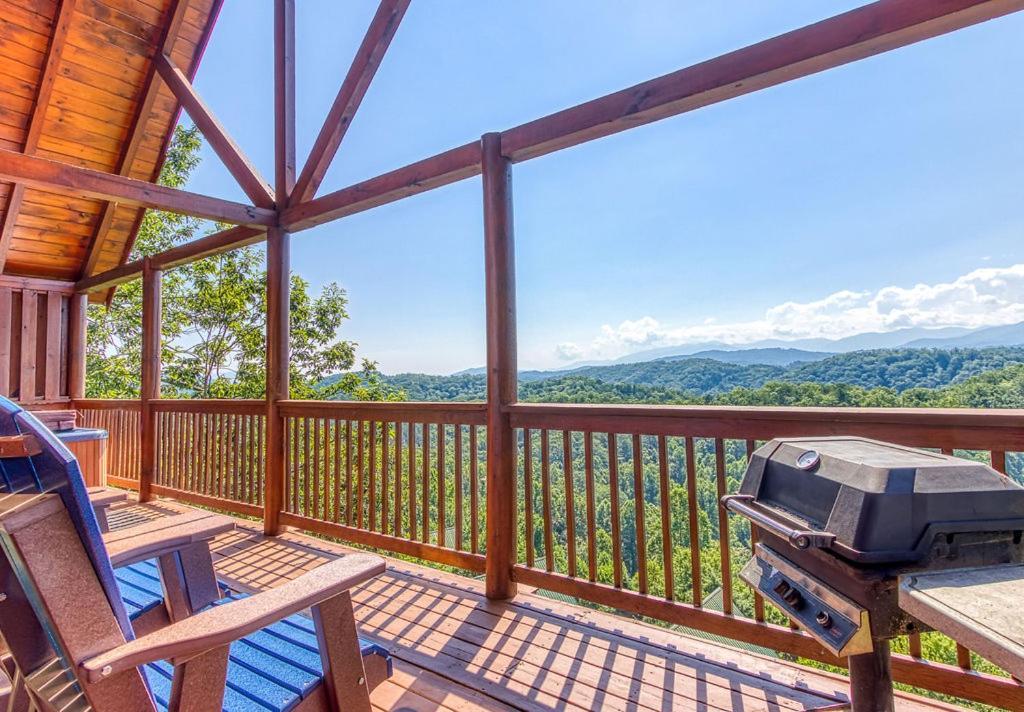A Higher Calling, 1089 Of Free Area Attraction Tickets For Each Paid Day, Dollywood And More! Pigeon Forge Bagian luar foto
